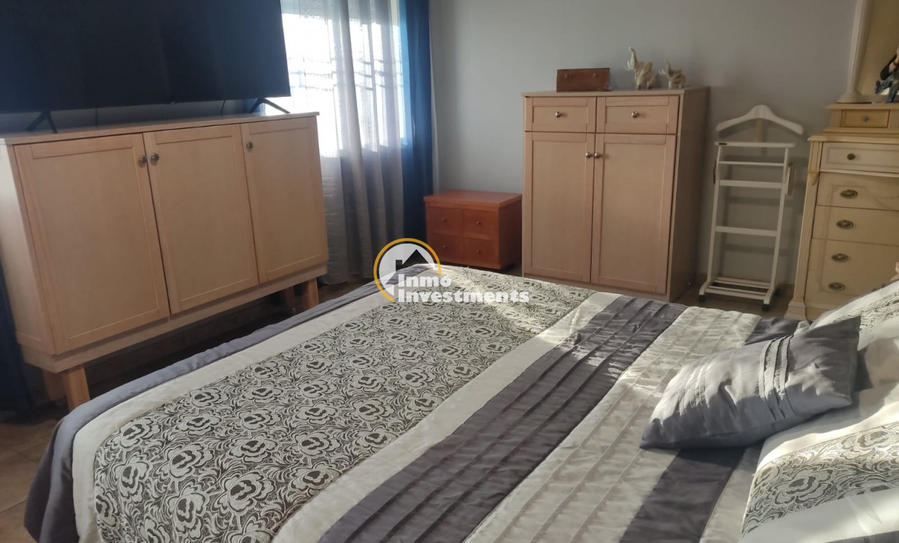 Reventa - Chalet independiente - Elche