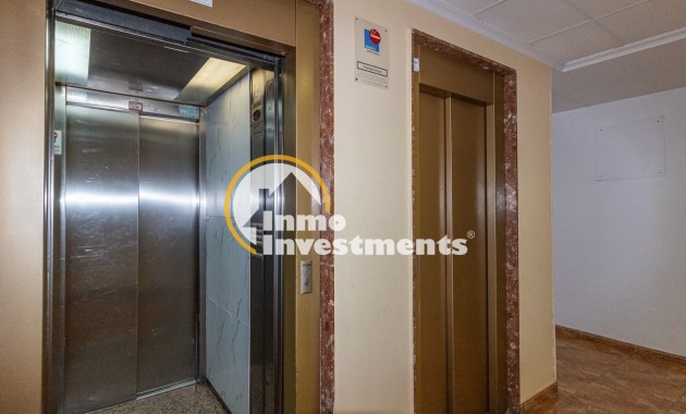 Resale - Apartment - Torrevieja