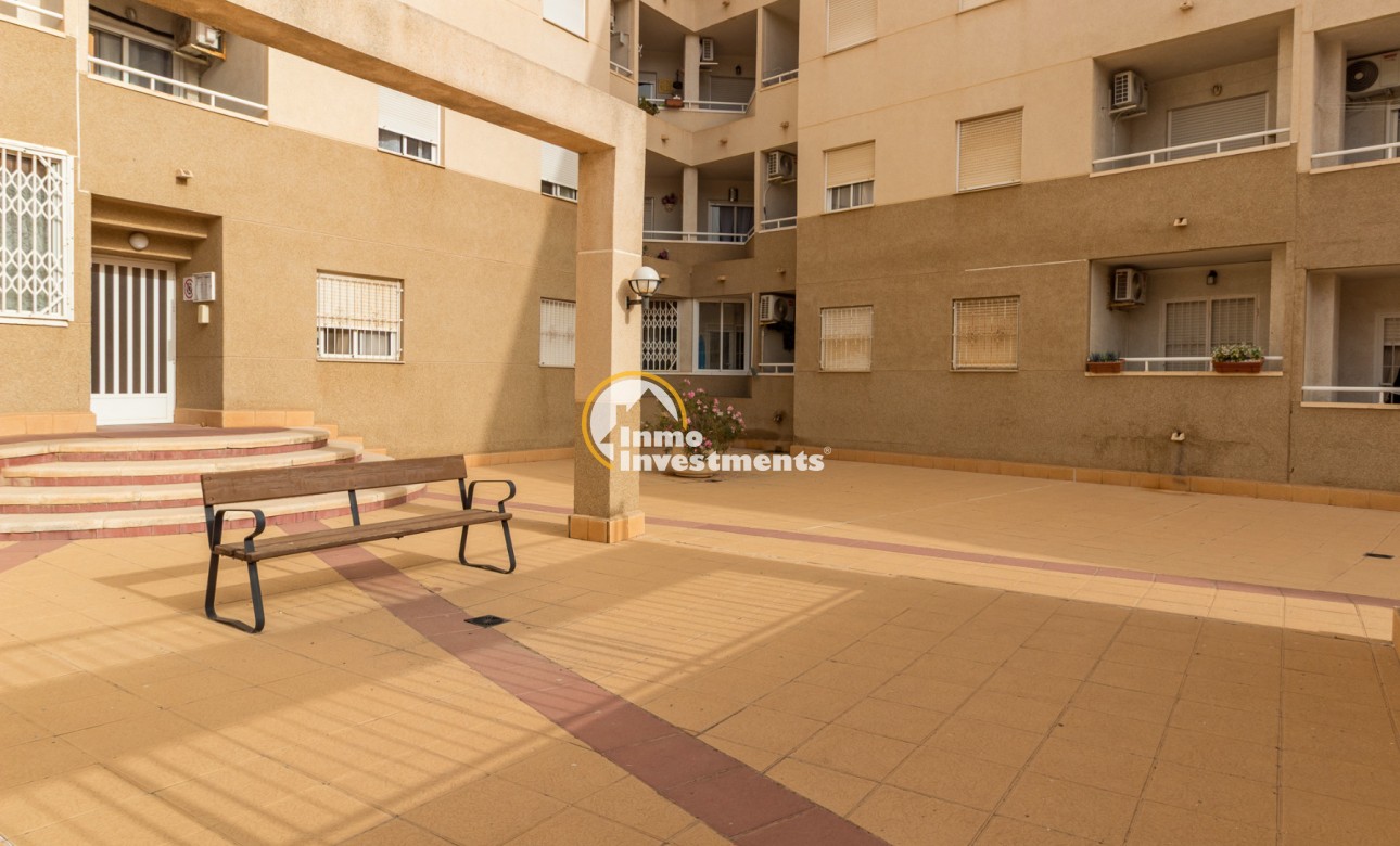 Resale - Apartment - Torrevieja