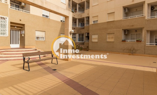 Resale - Apartment - Torrevieja