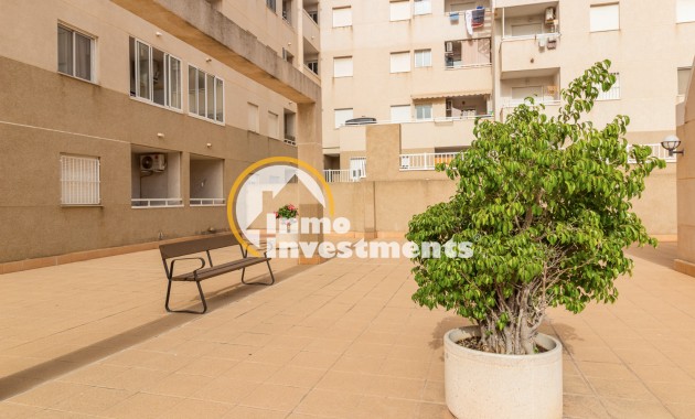 Resale - Apartment - Torrevieja