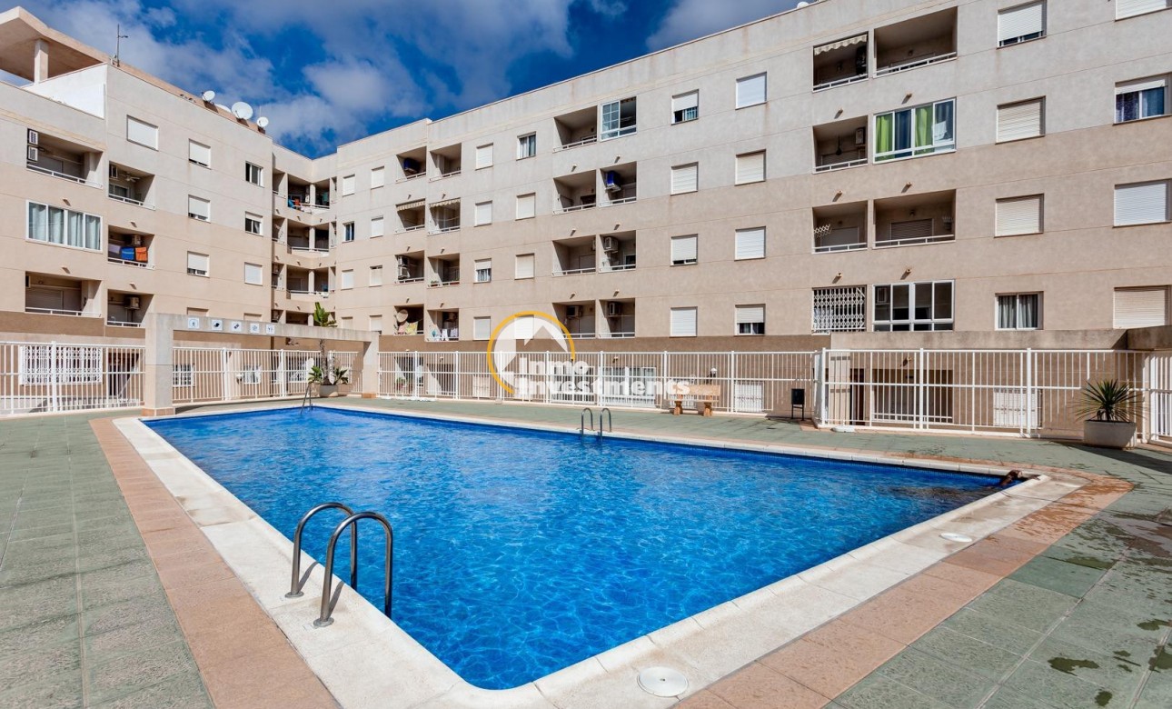 Resale - Apartment - Torrevieja