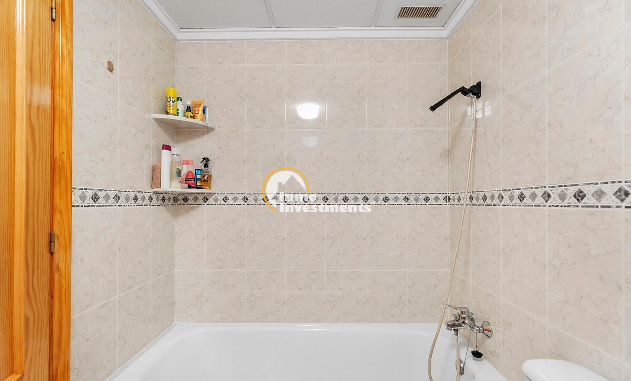 Gebrauchtimmobilien - Apartment - Torrevieja - Strand