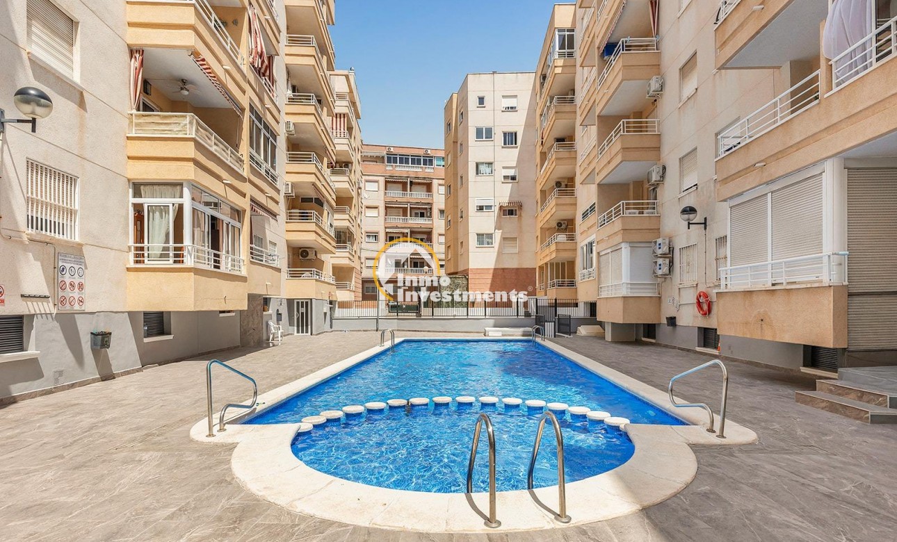 Gebrauchtimmobilien - Apartment - Torrevieja - Strand