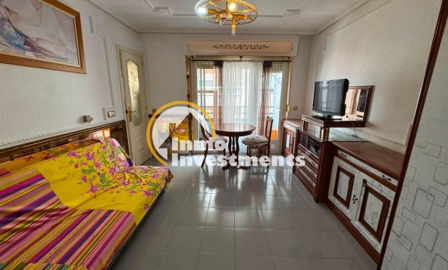 Resale - Studio  - Torrevieja - Centro