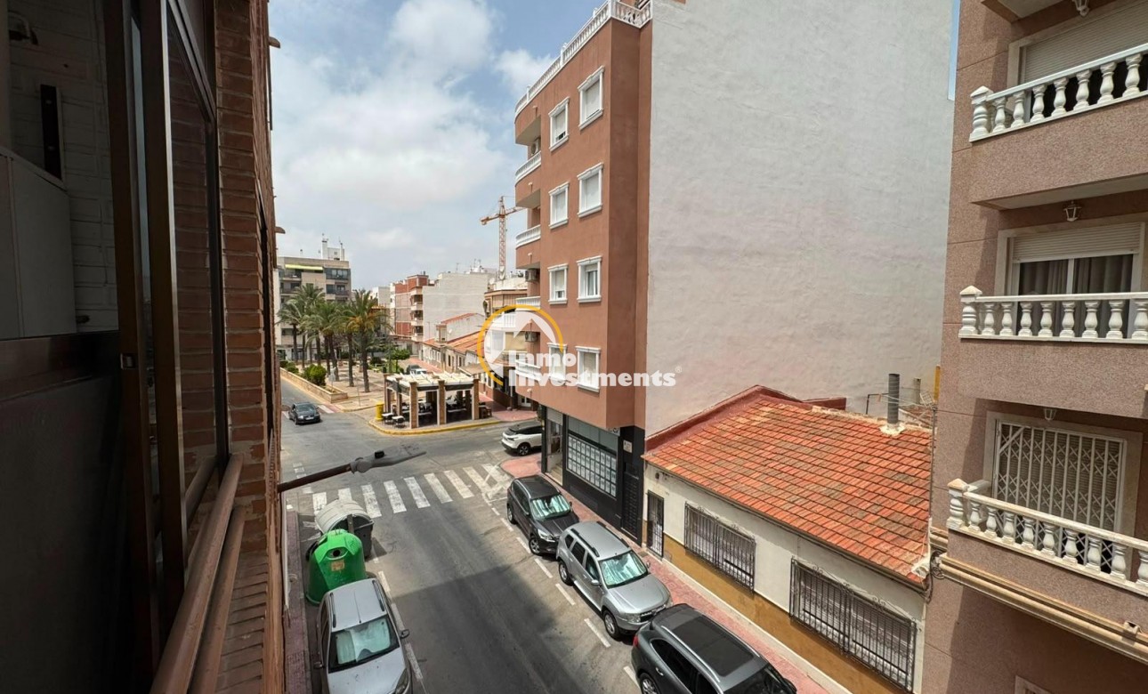 Resale - Studio  - Torrevieja - Centro