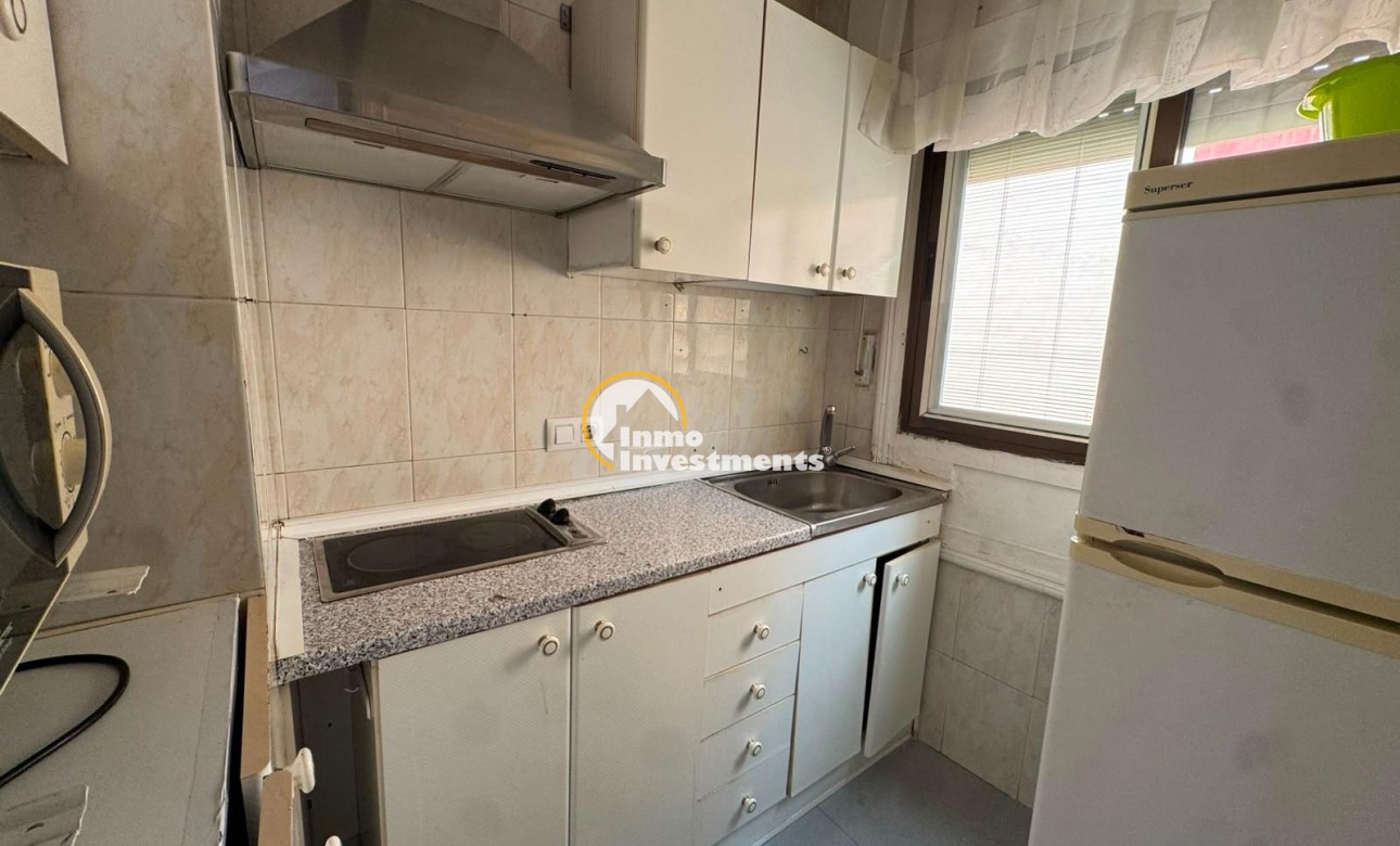 Resale - Studio  - Torrevieja - Centro
