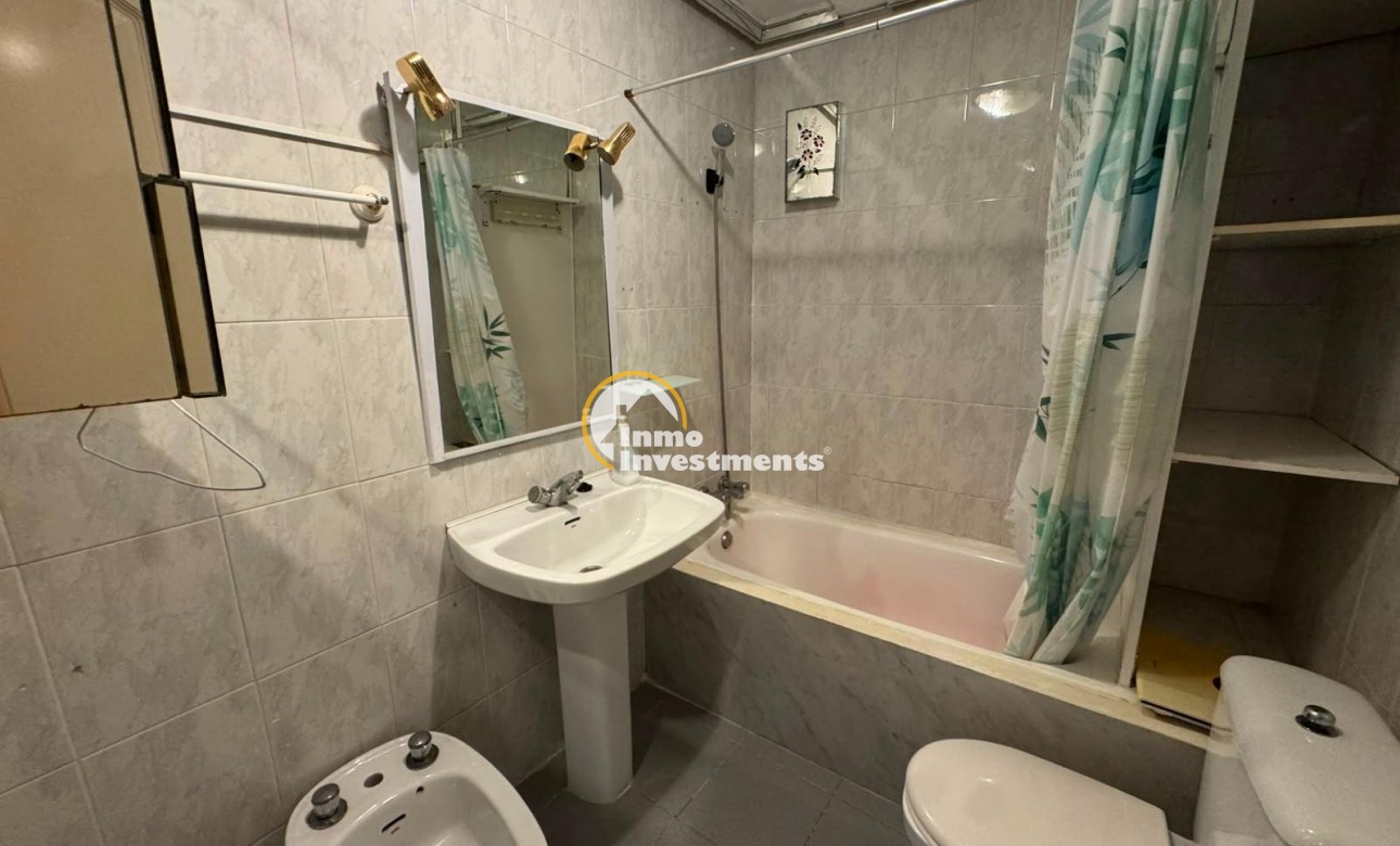 Resale - Studio  - Torrevieja - Centro