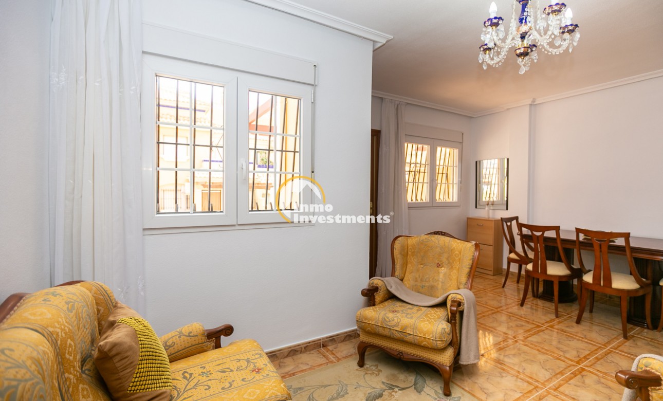 Resale - Town house - La Zenia