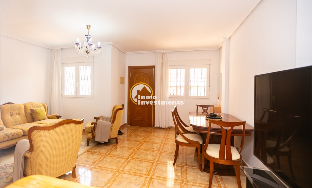 Resale - Town house - La Zenia