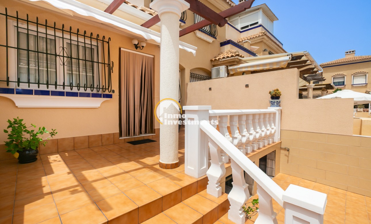 Resale - Town house - La Zenia
