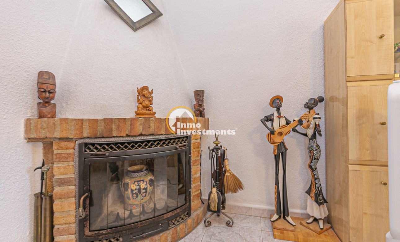 Till salu - Parhus - Los Balcones