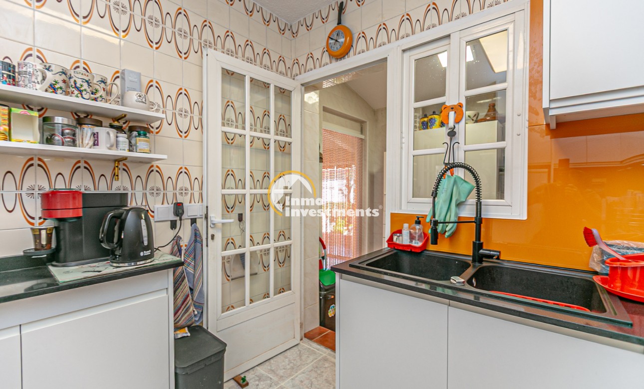 Till salu - Parhus - Los Balcones