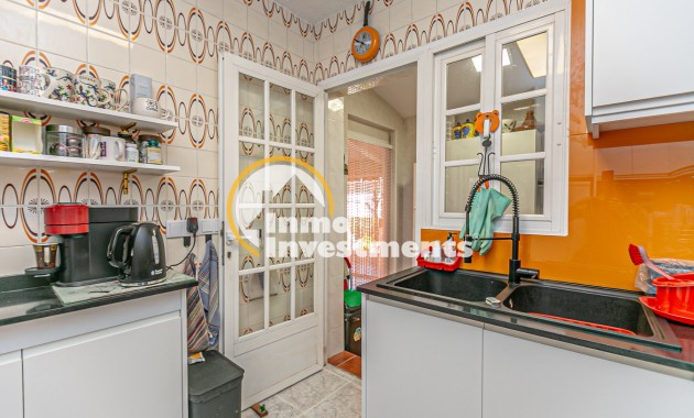Till salu - Parhus - Los Balcones