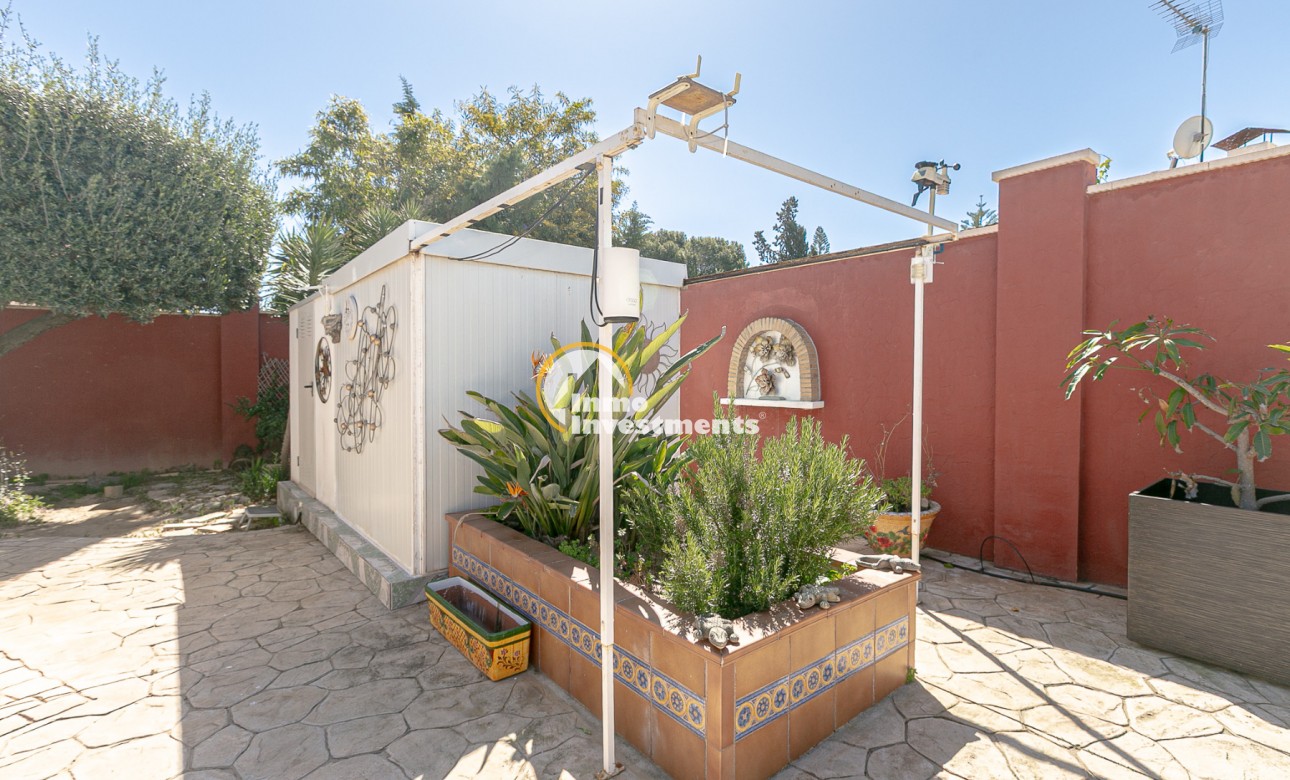 Till salu - Parhus - Los Balcones
