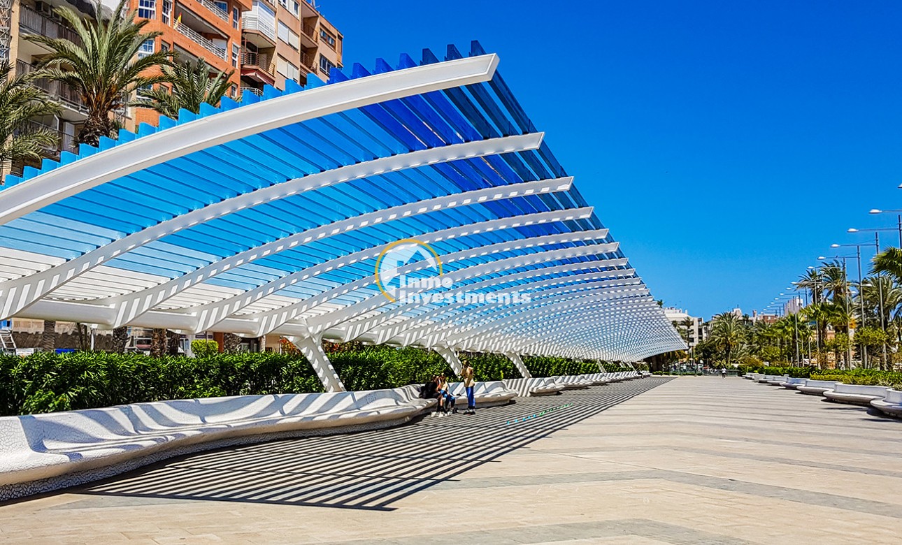 Till salu - Parhus - Los Balcones