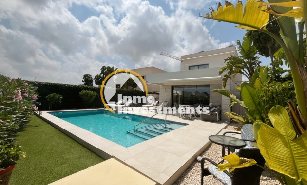 Bestaande bouw - Villa - Los Montesinos - La Herrada