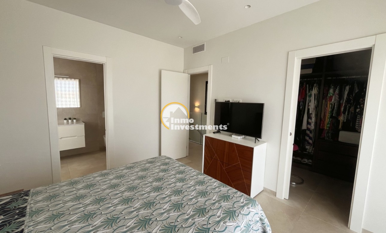 Bestaande bouw - Villa - Los Montesinos - La Herrada