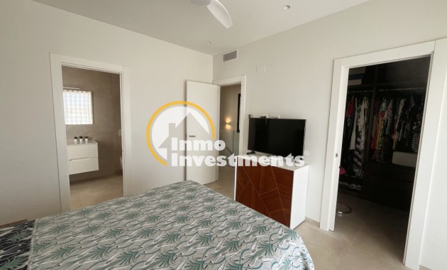Bestaande bouw - Villa - Los Montesinos - La Herrada