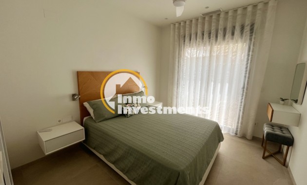 Bestaande bouw - Villa - Los Montesinos - La Herrada