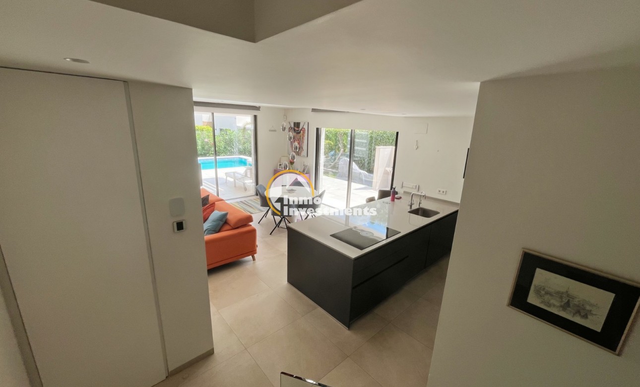 Bestaande bouw - Villa - Los Montesinos - La Herrada
