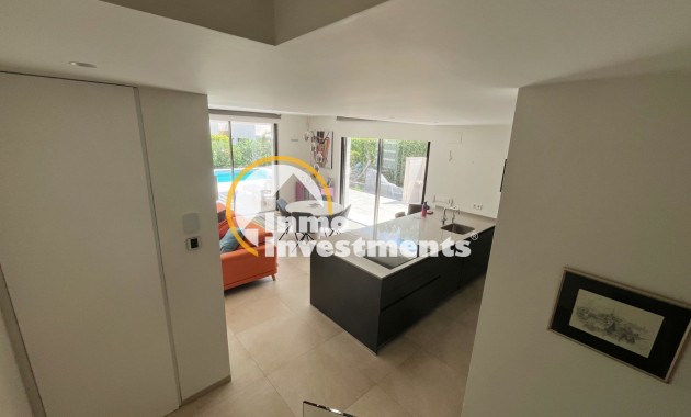 Bestaande bouw - Villa - Los Montesinos - La Herrada