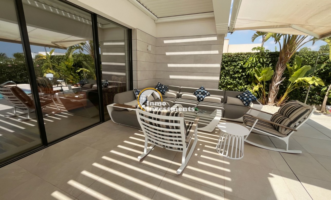 Bestaande bouw - Villa - Los Montesinos - La Herrada