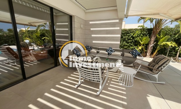 Bestaande bouw - Villa - Los Montesinos - La Herrada