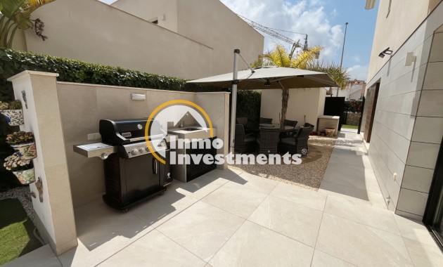 Bestaande bouw - Villa - Los Montesinos - La Herrada