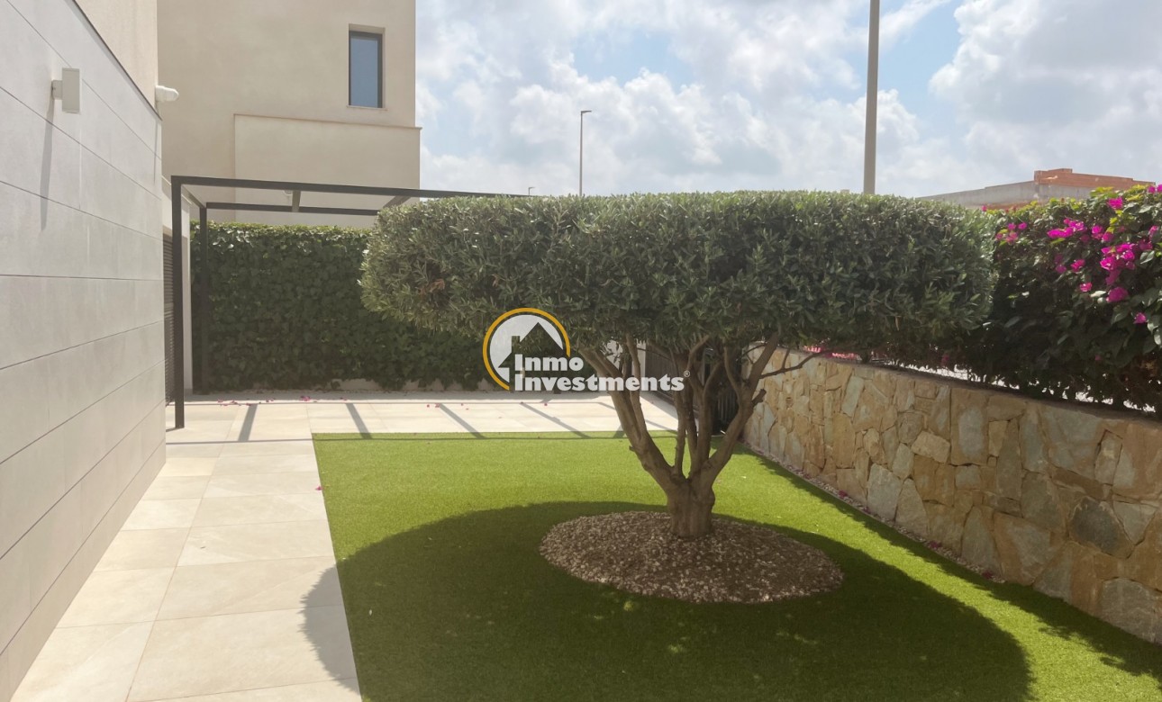 Bestaande bouw - Villa - Los Montesinos - La Herrada