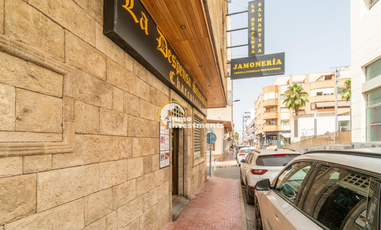 Revente privée - Local commercial - Torrevieja - Paseo maritimo