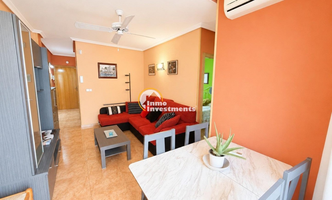 Gebrauchtimmobilien - Apartment - Torrevieja - Estacion de autobuses