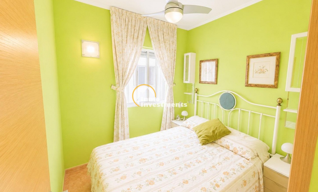 Gebrauchtimmobilien - Apartment - Torrevieja - Estacion de autobuses