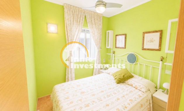Gebrauchtimmobilien - Apartment - Torrevieja - Estacion de autobuses