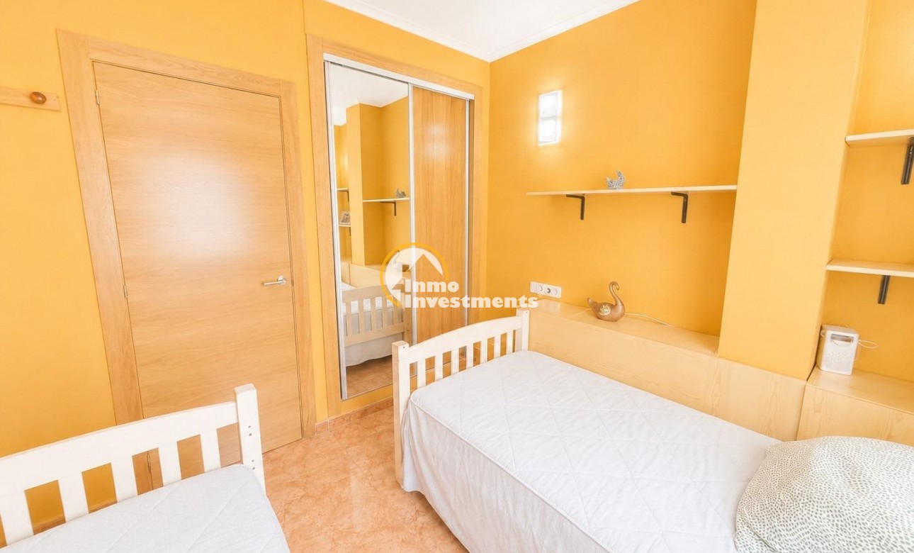 Gebrauchtimmobilien - Apartment - Torrevieja - Estacion de autobuses