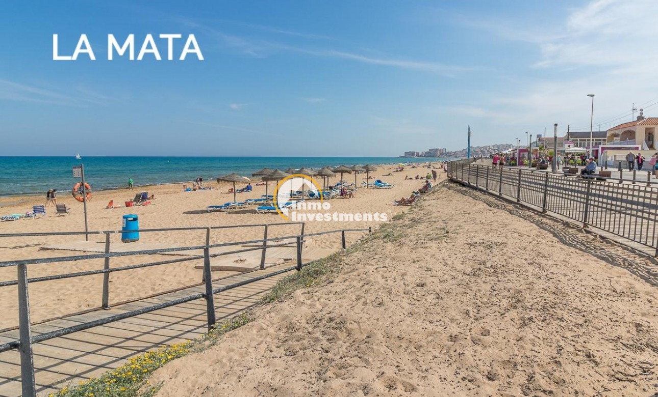Bestaande bouw - Appartement - Torrevieja - La Mata pueblo