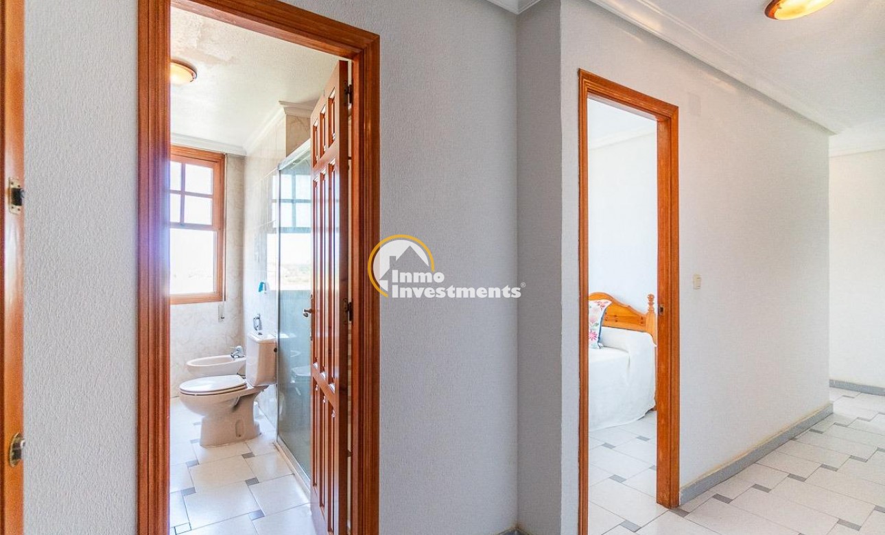 Bestaande bouw - Appartement - Torrevieja - La Mata pueblo