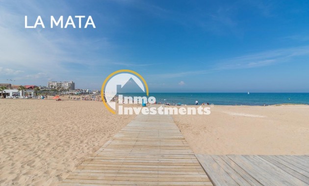 Bestaande bouw - Appartement - Torrevieja - La Mata pueblo