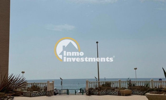 Resale - Apartment - Torrevieja - Playa de Los Locos