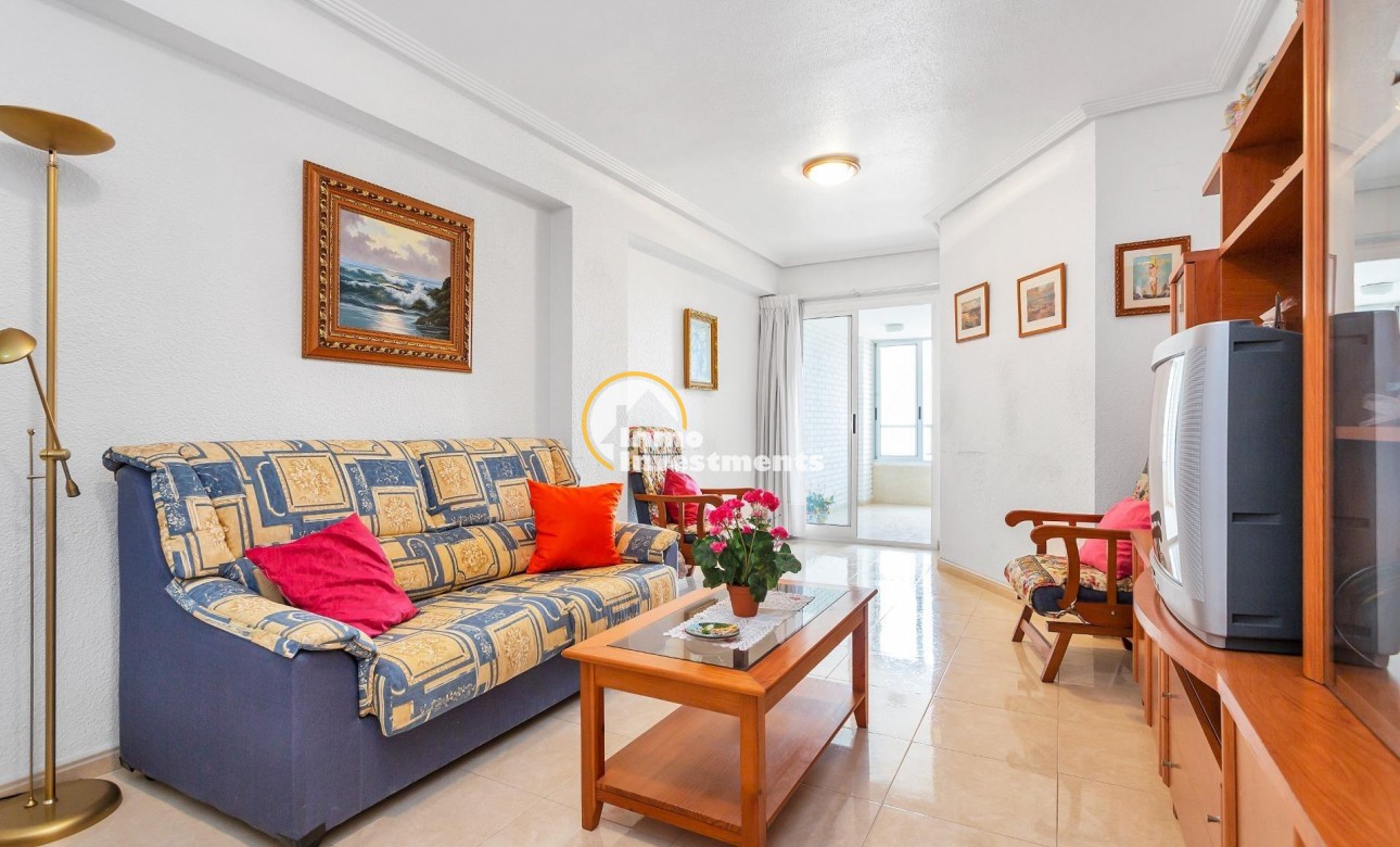 Resale - Apartment - Torrevieja - Playa de Los Locos