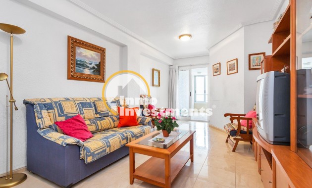 Resale - Apartment - Torrevieja - Playa de Los Locos