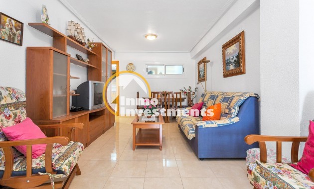 Resale - Apartment - Torrevieja - Playa de Los Locos