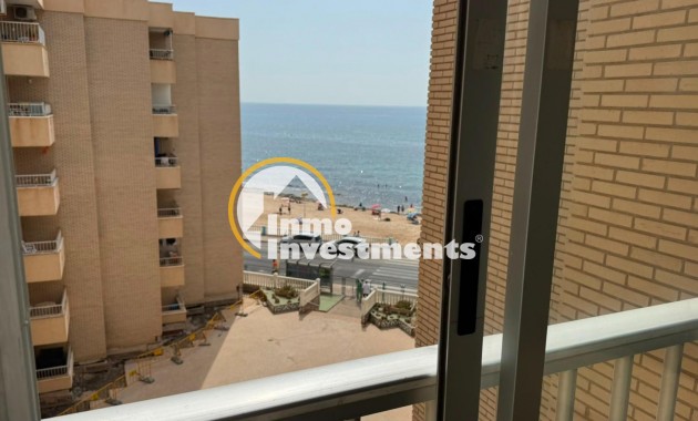 Resale - Apartment - Torrevieja - Playa de Los Locos