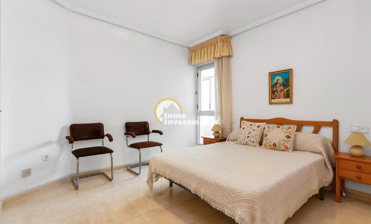 Resale - Apartment - Torrevieja - Playa de Los Locos