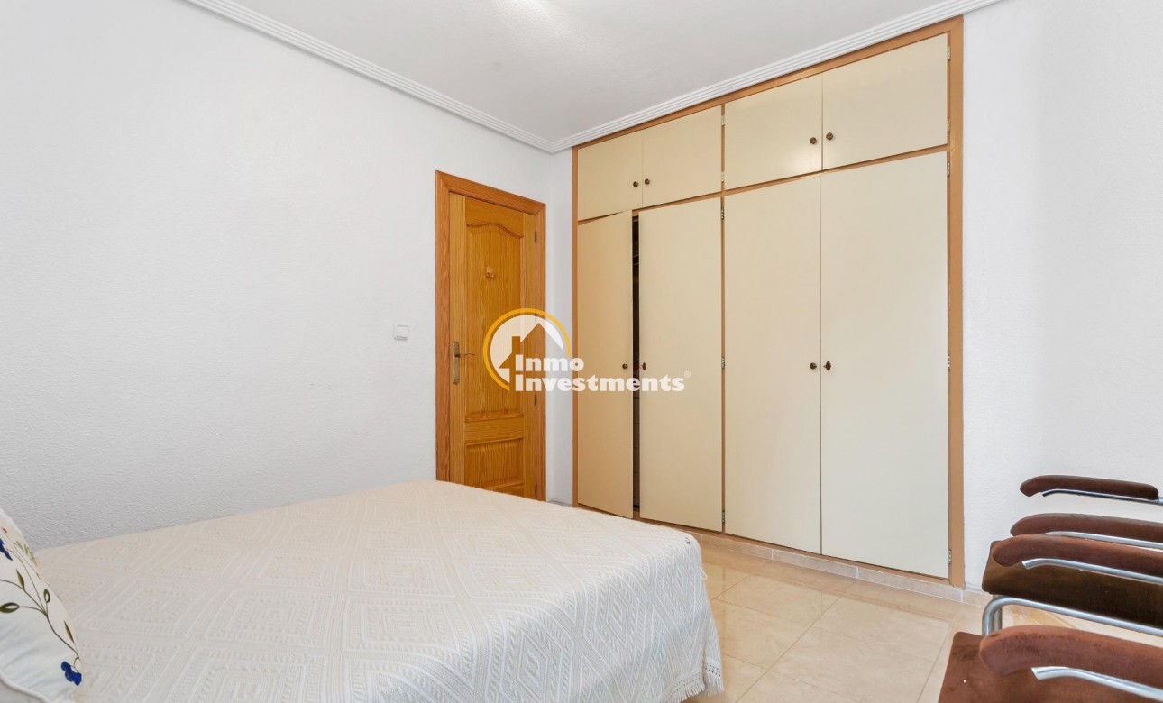 Resale - Apartment - Torrevieja - Playa de Los Locos