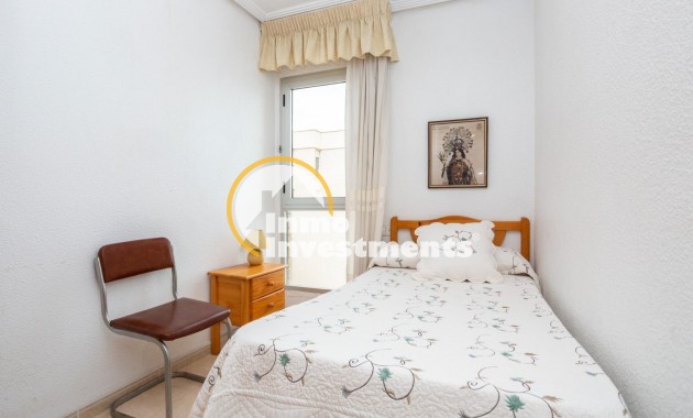 Resale - Apartment - Torrevieja - Playa de Los Locos