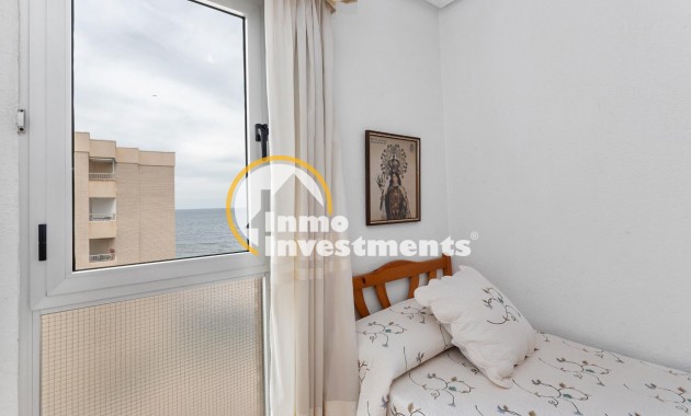 Resale - Apartment - Torrevieja - Playa de Los Locos