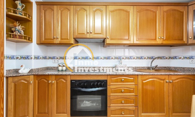 Resale - Apartment - Torrevieja - Playa de Los Locos