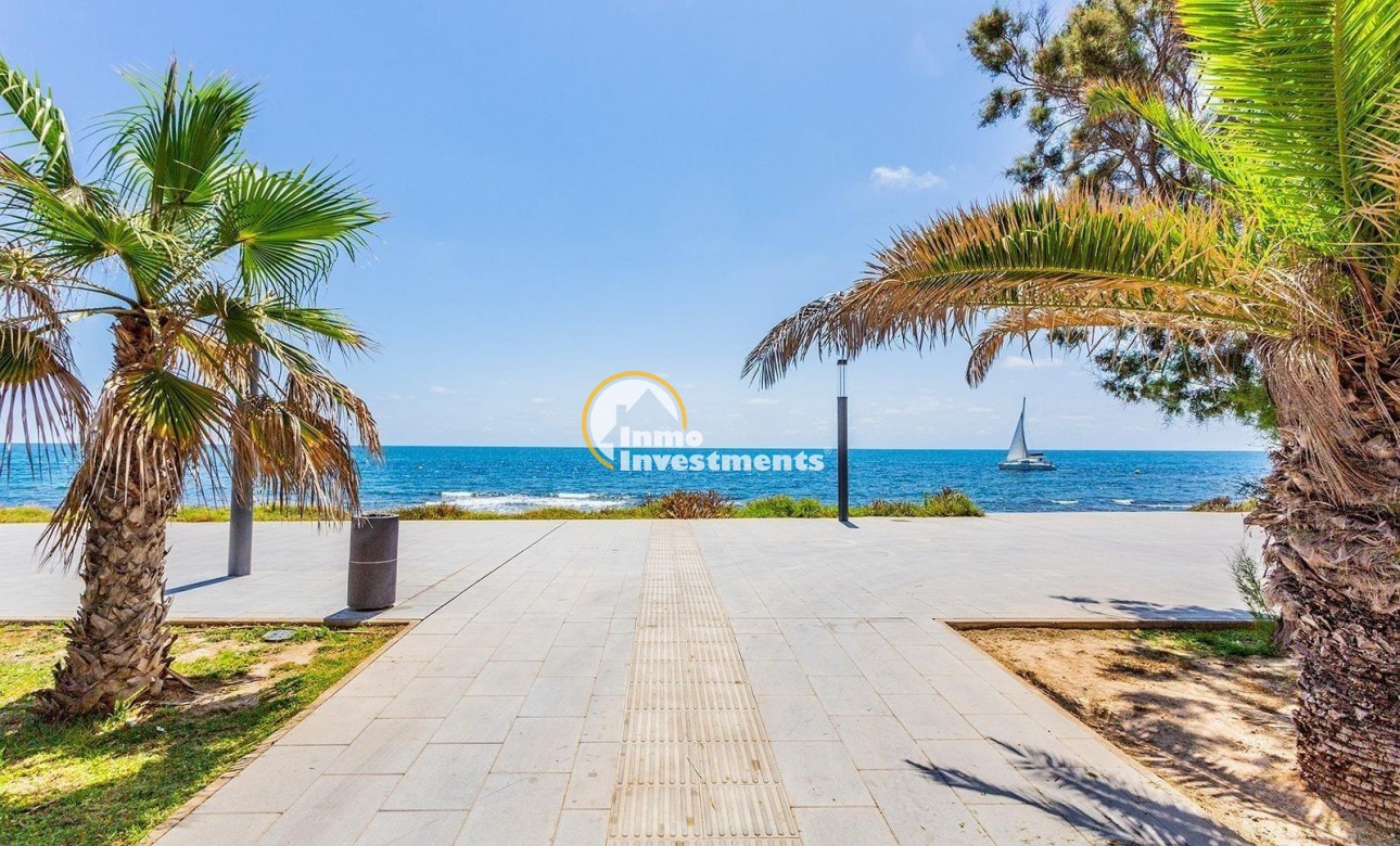 Resale - Apartment - Torrevieja - Playa de Los Locos