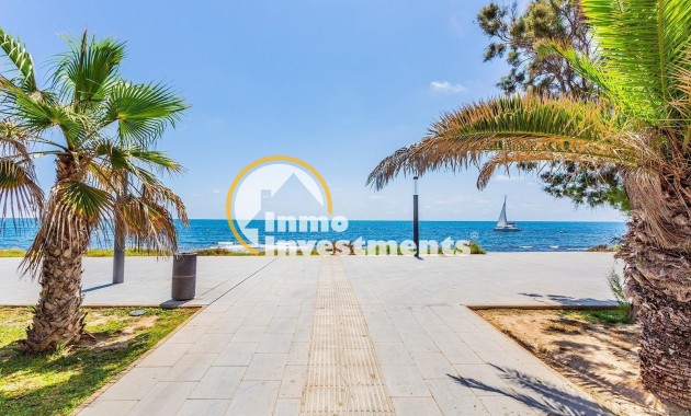 Resale - Apartment - Torrevieja - Playa de Los Locos